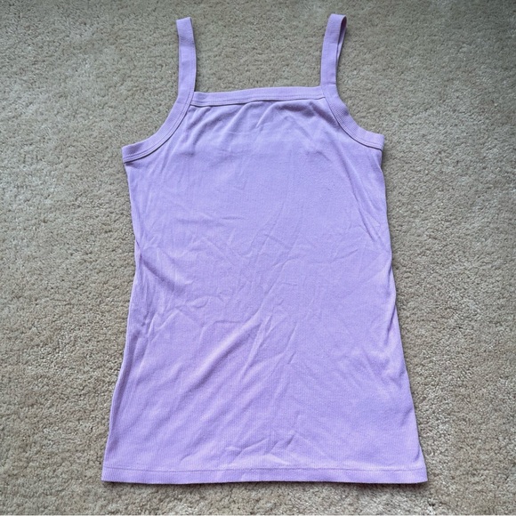 Old Navy Tops - Old Navy Women’s Orchid Pink Basic Slim Fit Ribbed Tank Top - M - EUC - Stretch